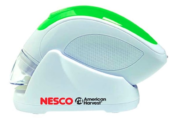 Nesco Vs-09HH Handheld Portable Vacuum Sealer in White and Green